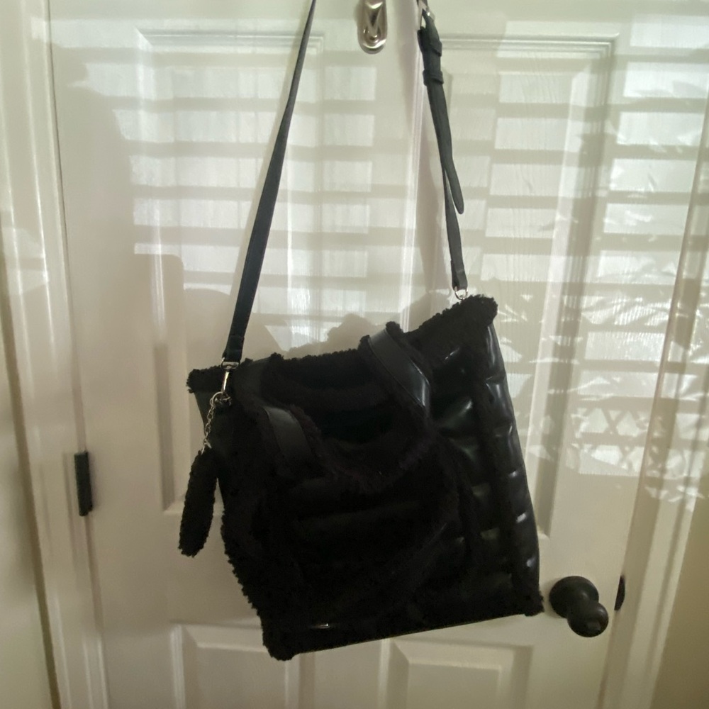 Aspen Sherpa Bag with wallet
